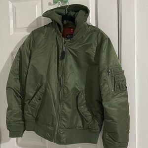 Alpha industries bomber jacket size large